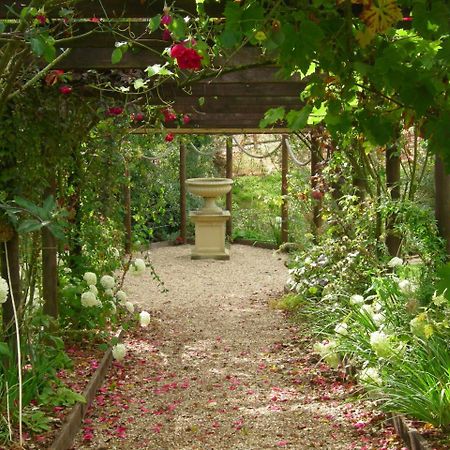 Rookwood Farmhouse B&B Newbury  Exteriör bild