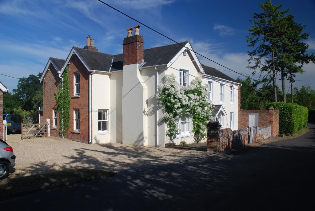 Rookwood Farmhouse B&B Newbury  Exteriör bild