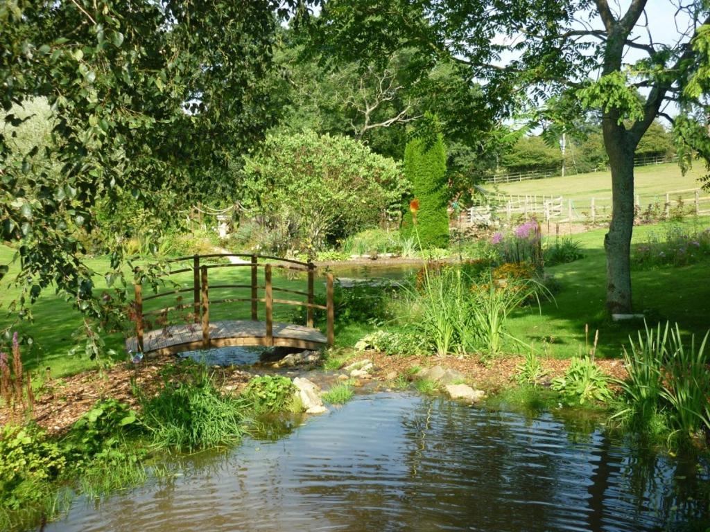 Rookwood Farmhouse B&B Newbury  Exteriör bild